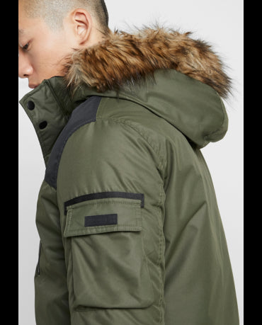 JACK & JONES FUNKCJONALNA ZIELONA OLIWKOWA CIEPŁA KURTKA MĘSKA Z KAPTUREM I LISKIEM
